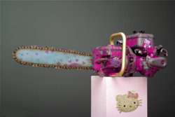 funny hellokitty chainsaw.jpg