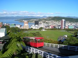 Wellington_NZ-cablecar-topview.jpg