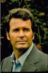 James_Garner_as_'Jim_Rockford'.jpg