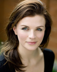 Aisling Bea.jpg