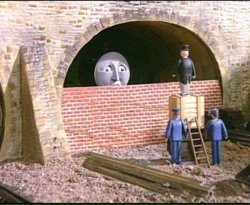 Thomas the tank engine - tunnel.jpg